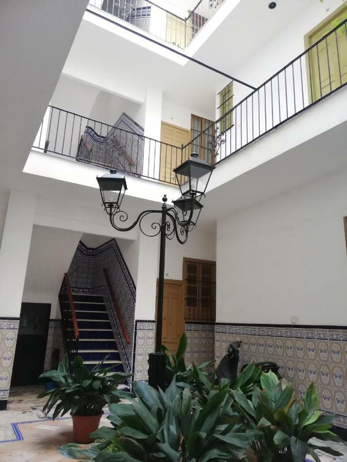 Hispalis Puerta Carmona Sevilha Exterior foto